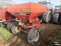 Düngerstreuer Rauch Kuhn MDS 921 op troley