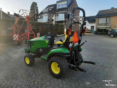 Gartentraktoren John Deere 1026R