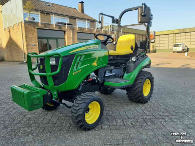 Gartentraktoren John Deere 1026R