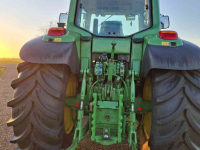 Schlepper / Traktor John Deere 6830