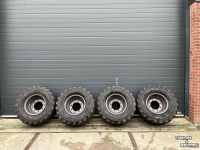 Räder, Reifen, Felgen & Distanzringe Alliance 365/70R18