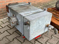 Diverse Gebrauchte Teile  Olietanks diversen