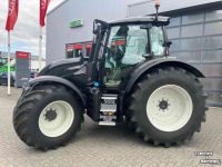 Schlepper / Traktor Valtra N155A