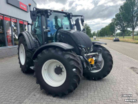 Schlepper / Traktor Valtra N155A