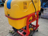 Anbaufeldspritze  Jarmet spuitvat 600 ltr