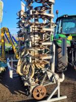 Grünlandinjektor Joskin Solodisc bemester 6880 -32  met hydr. afknijpers