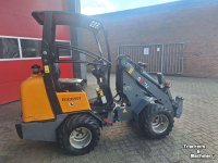 Radlader Giant D332ST