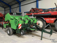 Kartoffellegemaschine Miedema CP42 bekerpootmachine  | getrokken | aanaardkap | dewulf