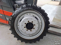 Räder, Reifen, Felgen & Distanzringe BKT 230/95R32 & 270/95R48