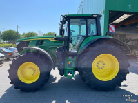 Schlepper / Traktor John Deere 6M 155