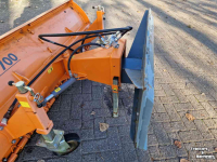 Schneeräumgeräte Bema 700/1800 Sneeuwschuif
