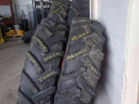 Räder, Reifen, Felgen & Distanzringe  380/90R46  380/85R30  14.9R46 14.9R30