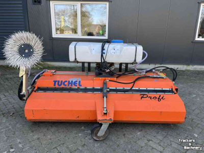 Kehrmaschine Tuchel Tuchel Profi 230 - H - 600 Veegmachine