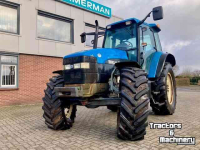 Schlepper / Traktor New Holland TM125 Range Command Tractor