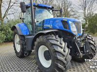 Schlepper / Traktoren New Holland T7.220 AC Tractor