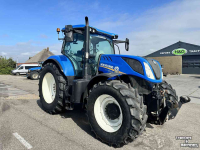 Schlepper / Traktor New Holland T7.215 S