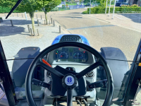 Schlepper / Traktor New Holland TS125A
