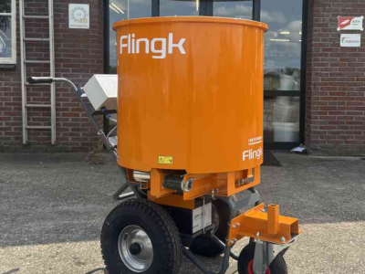 Sägemehl Streuer für Liegeboxen Flingk SE250