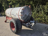 Gülletankwagen / Güllefässer  4000L mesttank/watertank