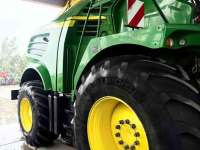 Feldhäcksler John Deere 8600 40 KM Korrelkneuzer