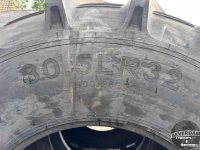 Räder, Reifen, Felgen & Distanzringe Dneproshina Agropower 800/65R32