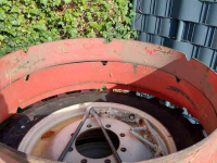 Räder, Reifen, Felgen & Distanzringe Zetor Cultuurwielen 12.4 R46 12.4 R28