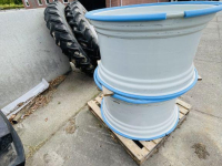 Räder, Reifen, Felgen & Distanzringe  23x42 VELG
