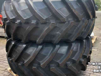 Räder, Reifen, Felgen & Distanzringe Trelleborg 710/70R42 100% TM900