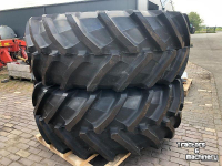 Räder, Reifen, Felgen & Distanzringe Trelleborg Trelleborg - 710/70R42 TM900 op wiel Valtra Q-serie