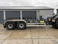Hakenlift-Container System Stronga HL210DT