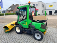Kehr- und Kehrsaugmaschinen  285 Veegmachine