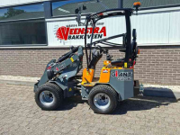Radlader Giant G1200