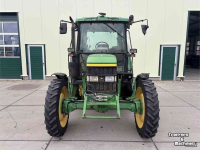 Schlepper / Traktor John Deere 6110 PowerQuad