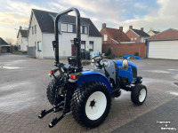 Gartentraktoren New Holland Boomer 40 HST tractor trekker