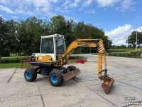 Minibagger Komatsu PW 30 Bandenkraan