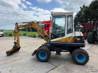 Minibagger Komatsu PW 30 Bandenkraan