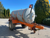 Gülletankwagen / Güllefässer  Mesttank