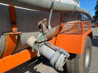 Gülletankwagen / Güllefässer  Mesttank