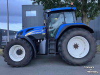 Schlepper / Traktor New Holland TVT 190