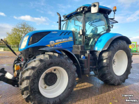 Schlepper / Traktor New Holland T7.210