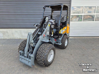 Radlader Giant G2700HD