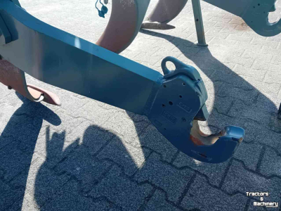 Tiefenlockerer Unia Plow B4