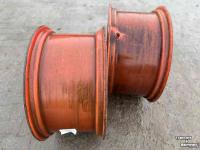 Räder, Reifen, Felgen & Distanzringe  14x30 velgen