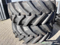 Räder, Reifen, Felgen & Distanzringe Trelleborg 600/70R30 TM900 90%