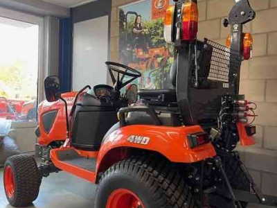 Schlepper / Traktor Kubota BX231