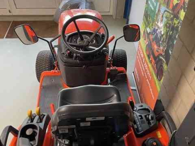 Schlepper / Traktor Kubota BX231