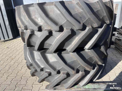 Räder, Reifen, Felgen & Distanzringe Trelleborg 600/70R30 TM900 90%