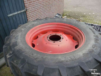 Räder, Reifen, Felgen & Distanzringe Pirelli 460/85r38 tm 600