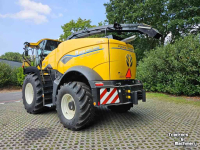 Feldhäcksler New Holland FR 650 ST5