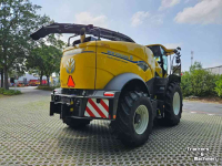 Feldhäcksler New Holland FR 650 ST5